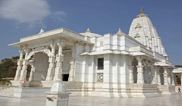 Featured Image of Birla Evara Temple