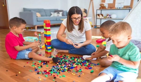 Featured Image of How Apartment Living Supports Kids’ Growth & Learning?